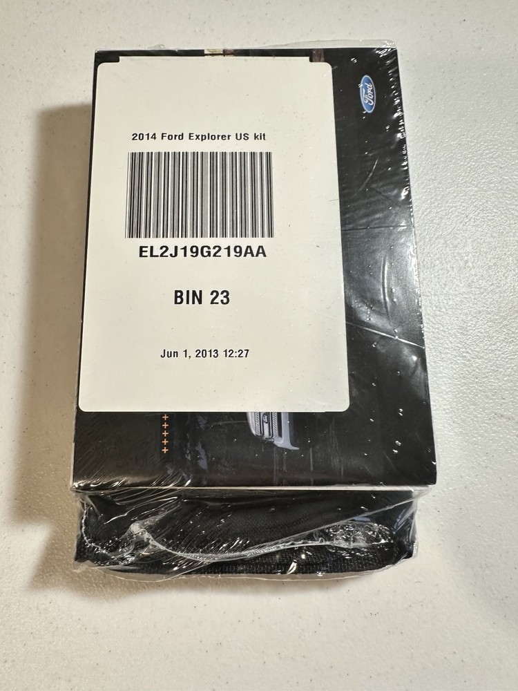 2014 Ford Explorer Owners Manual Set OEM