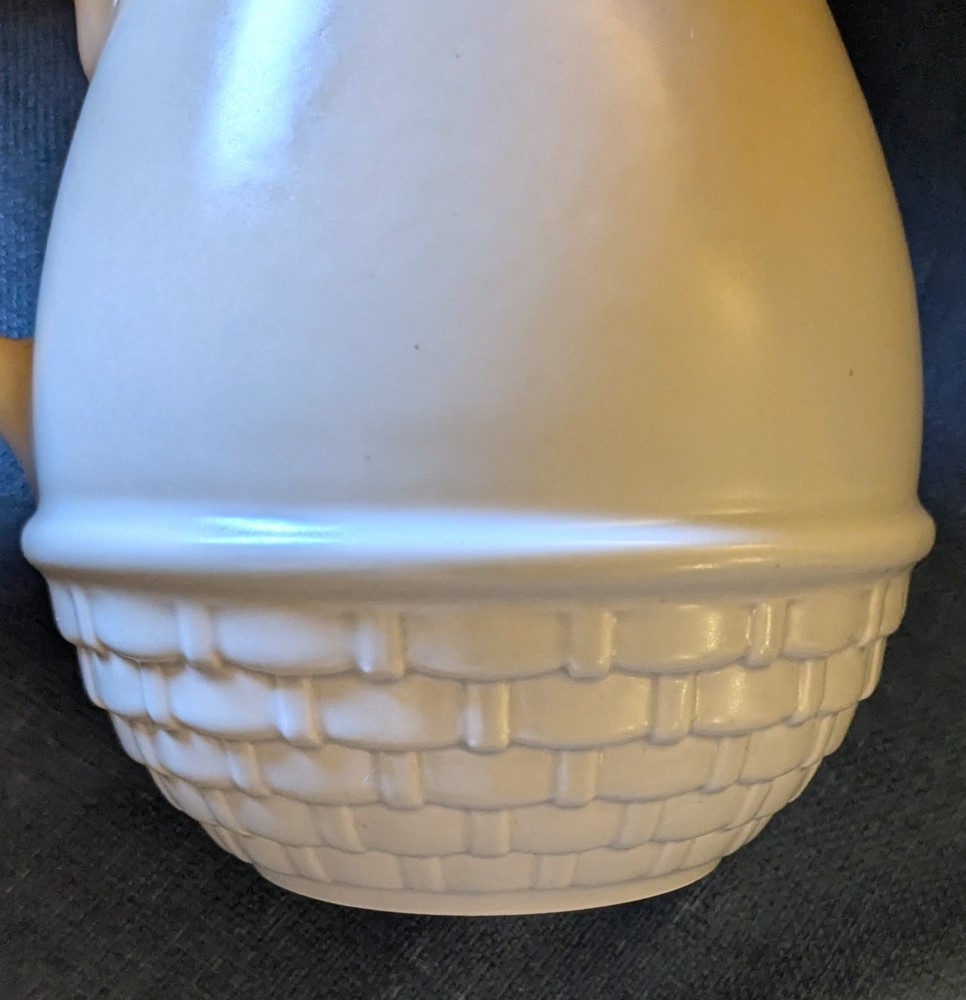 Pfaltzgraff Oversized Creamer Pitcher 6.5” Beige Basketweave Stoneware