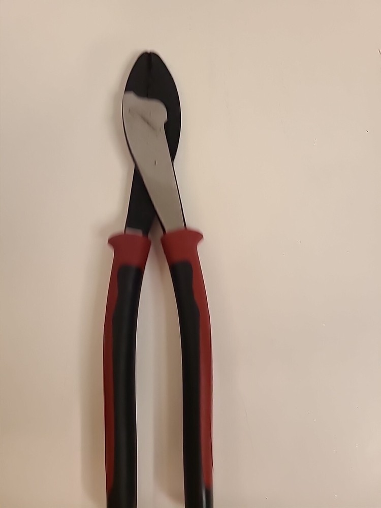 Klein Tools J1005 Journeyman™ Crimping and Cutting Tool