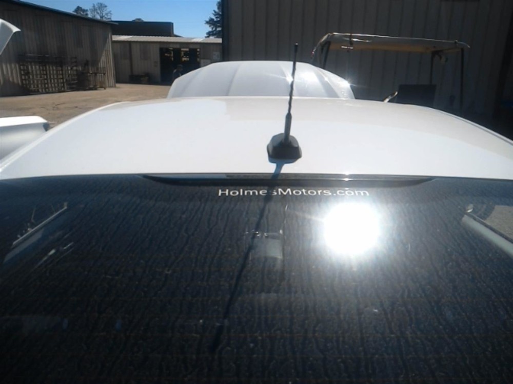 FUSION    2017 High Mounted Stop Light 104920547