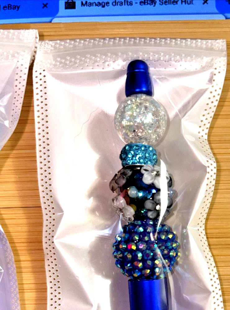 2 HAND MADE BEAD PENS & BEAD KEY CHAIN - & INK REFILL- blue