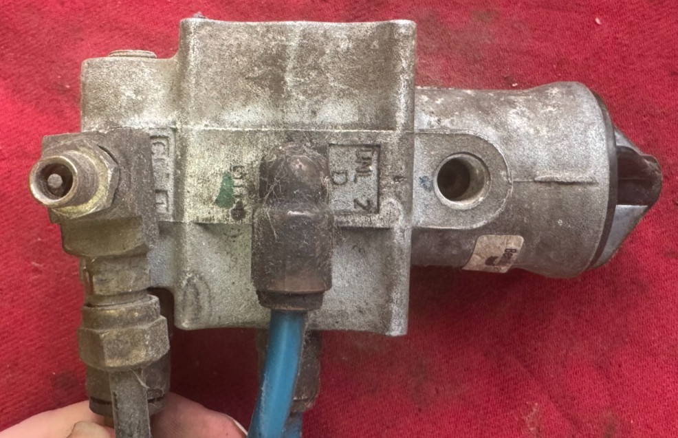 OEM Bendix Air Compressor Governor K025894