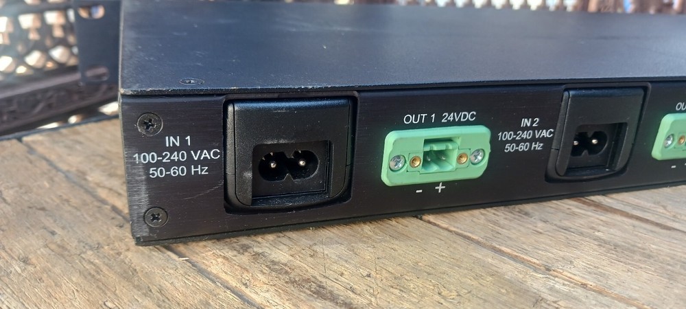 Savant/Rosie TOUCH PANEL POWER SUPPLY