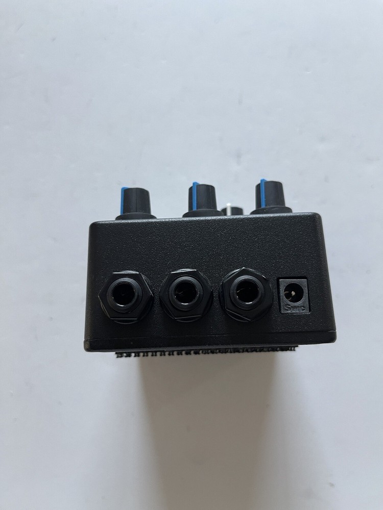 Red Panda Bitmap V1 Bitcrusher Bit Map Modulation Guitar / Bass Effect Pedal