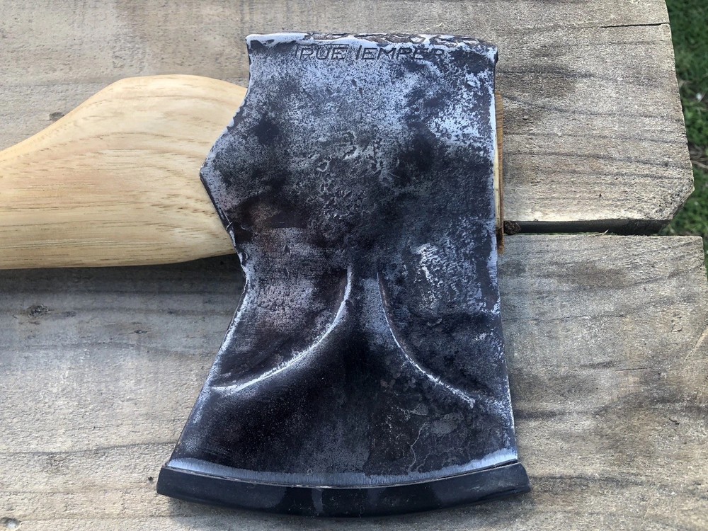 True Temper / WC Kelly Perfect 3lb NewJersey Pattern Axe / Whiskey RiverHandle