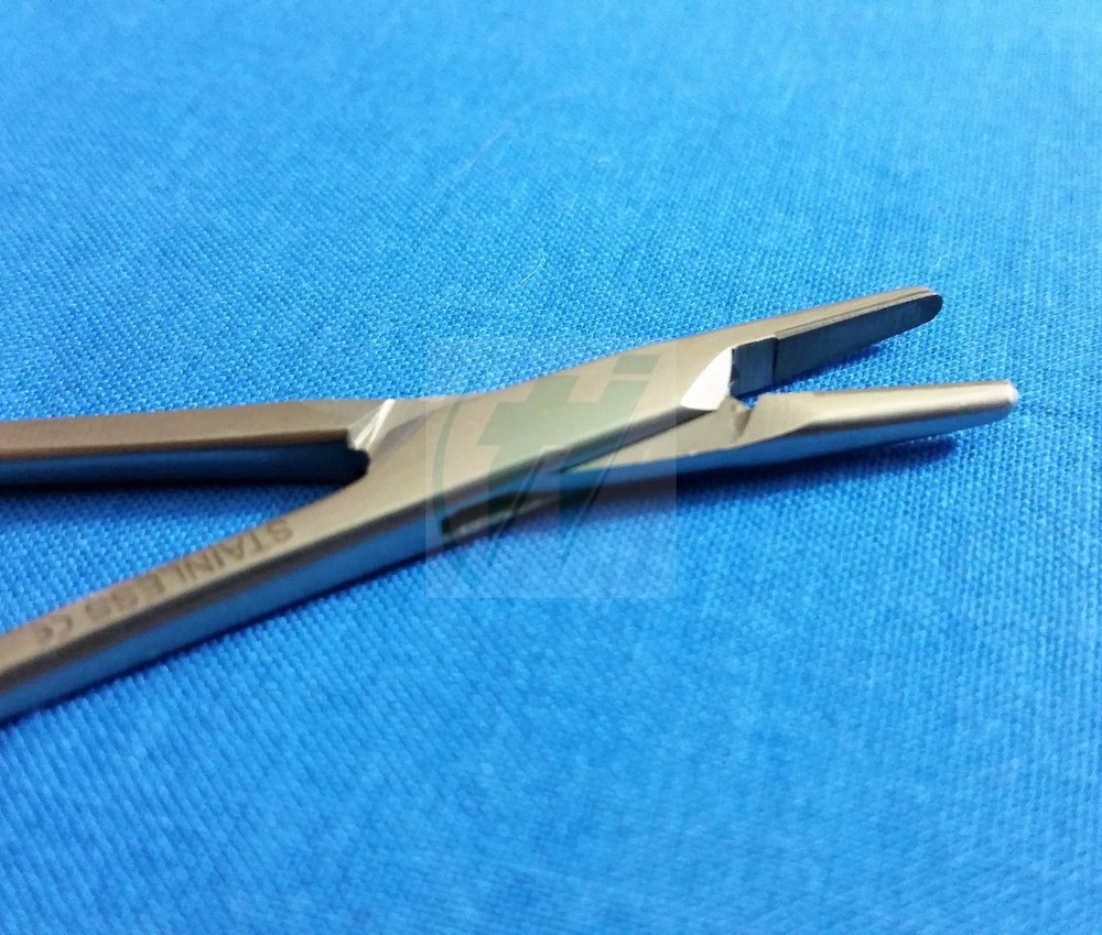 T/C O.R GRADE WEBSTER NEEDLE HOLDER DRIVER 4.5" SMOOTH PLAIN JAWS