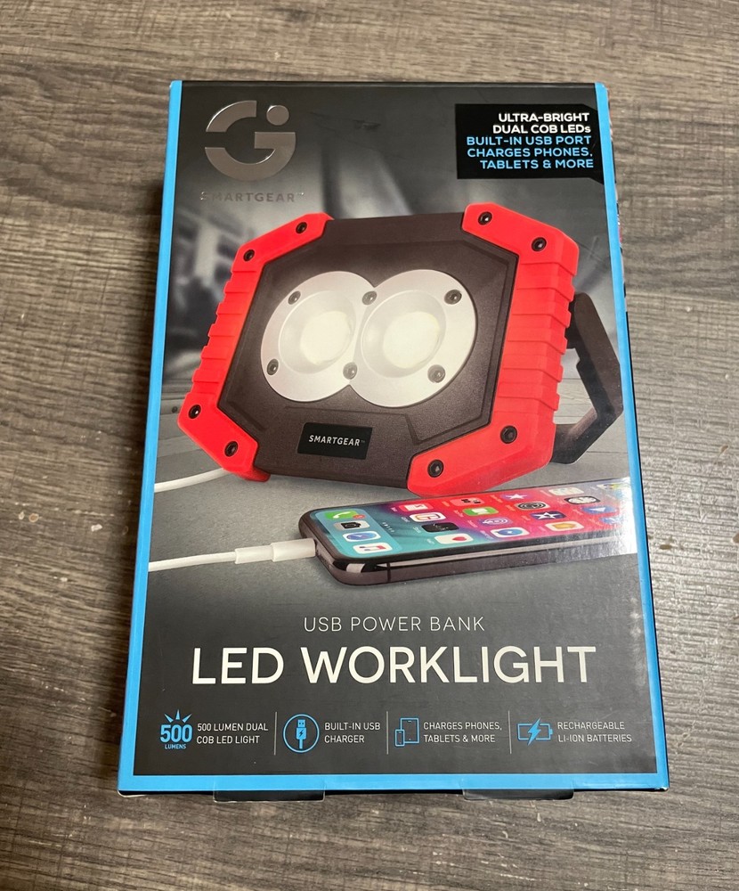 SmartGear USB Power Bank LED Worklight READ