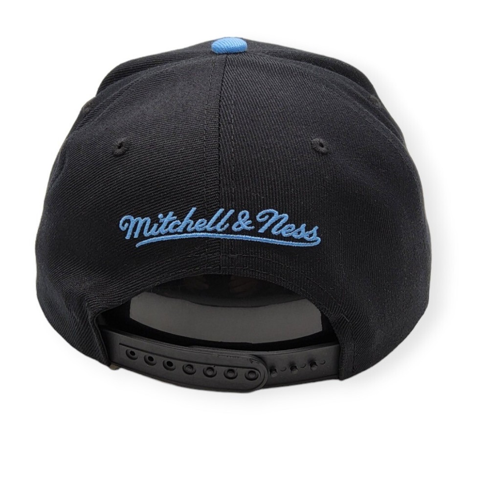 Mitchell & Ness North Carolina Tar Heels Team Script 2.0 Adjustable Snapback Hat