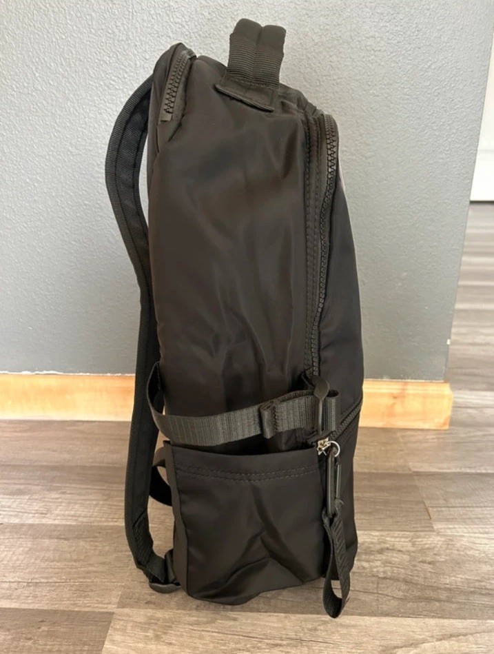 NWT Lululemon New Crew Backpack 22L Black *Updated