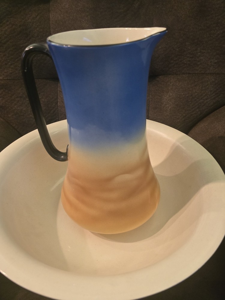 ARABIAN HORSES PITCHER AND BOWL SET