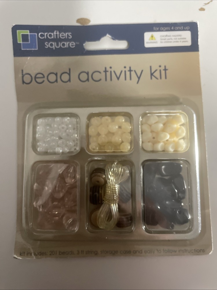 Bead Activity Craft Kit NIP 130 beads string case