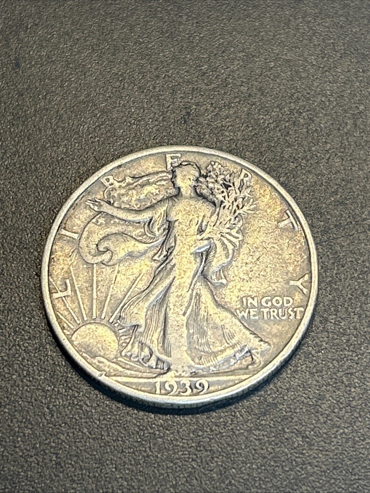 1939 Philadelphia Mint Silver Walking Liberty Half
