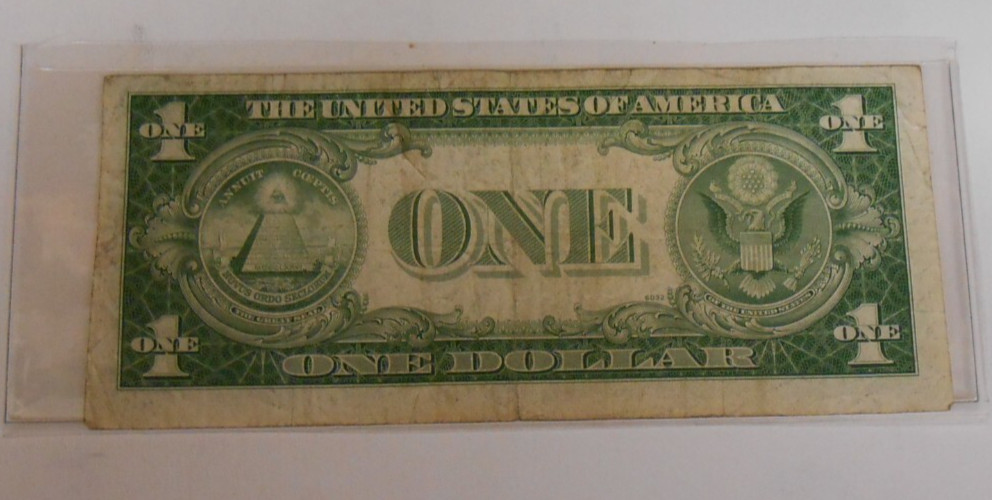 1935 E $1 Silver Certificate STAR NOTE - CIRCULATED - * 66857946 D
