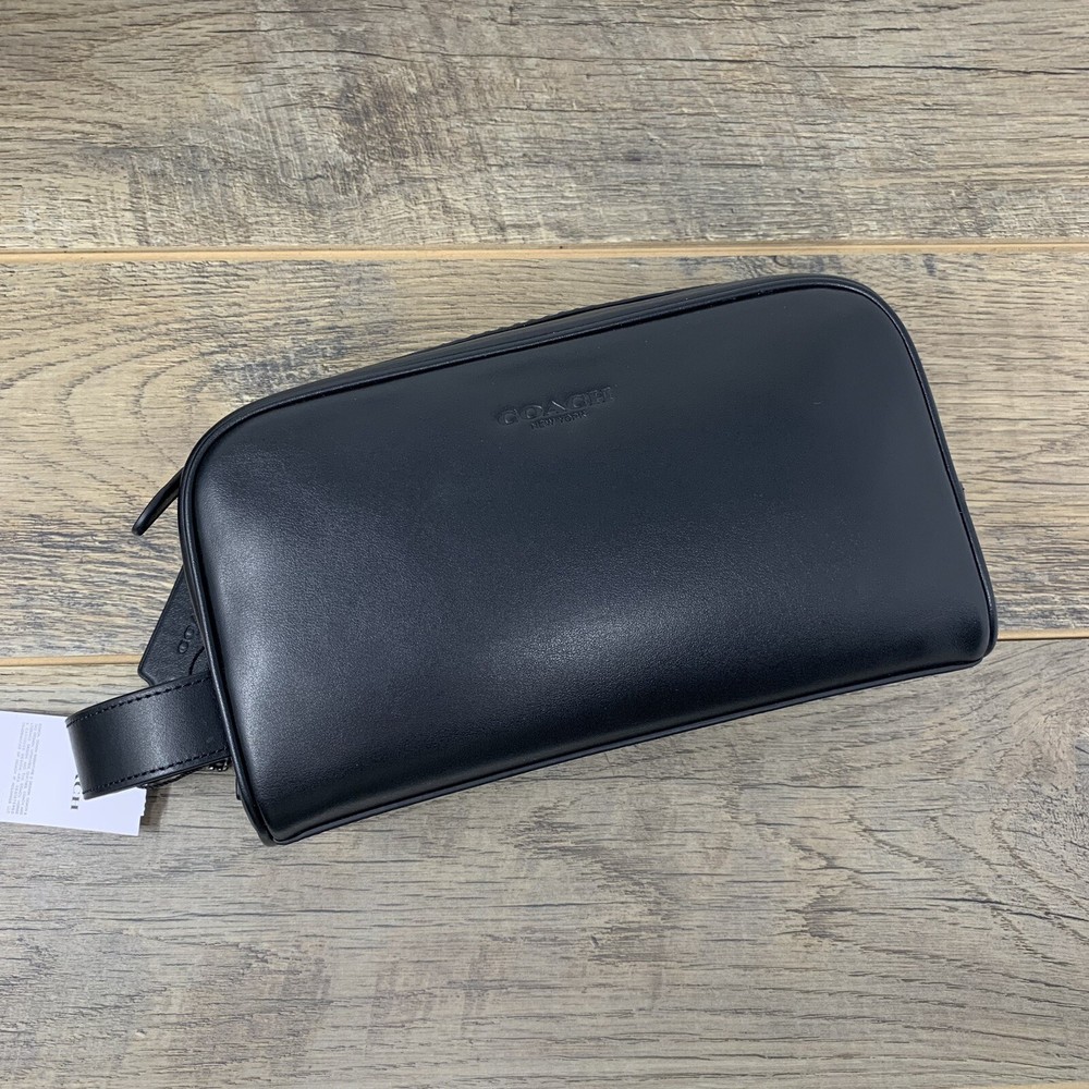 Coach Smooth Black Leather Travel Kit 2522 — New