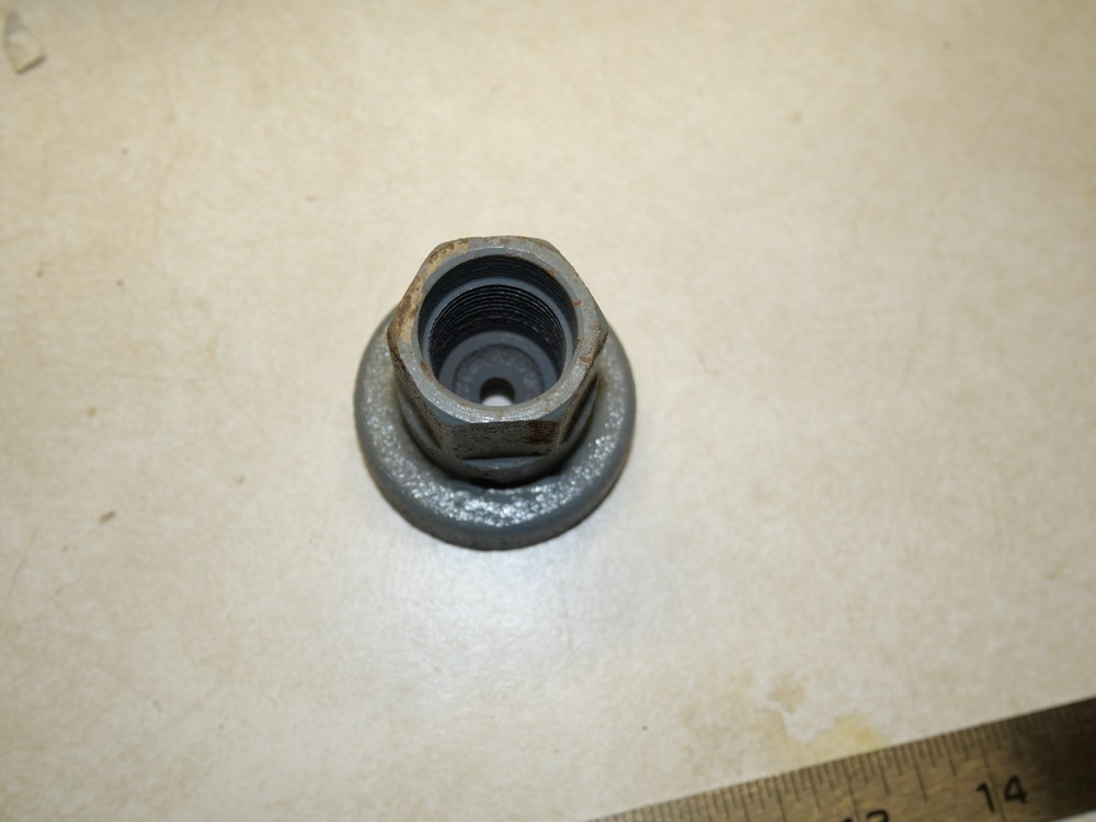 Screw Center for Lathe without Screw.