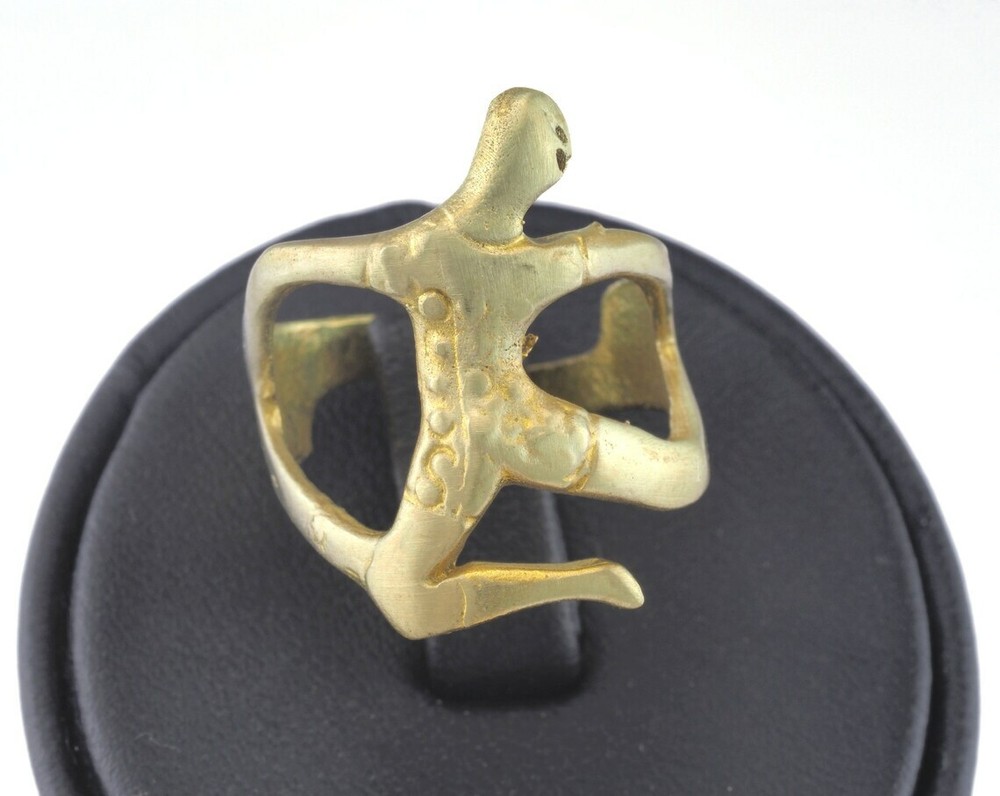 Ballet Dancer Adjustable Ring Raw brass (17mm 7US inner size) 2659