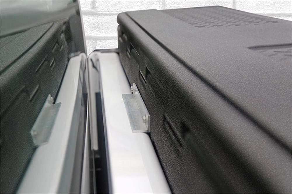 Dee Zee DZ6170P Specialty Series Poly Crossover Tool Box