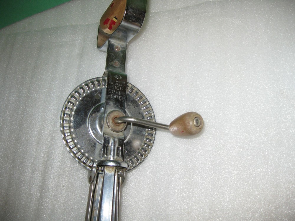 Early Ecko High Speed Beater Pat Applied for / Open handle