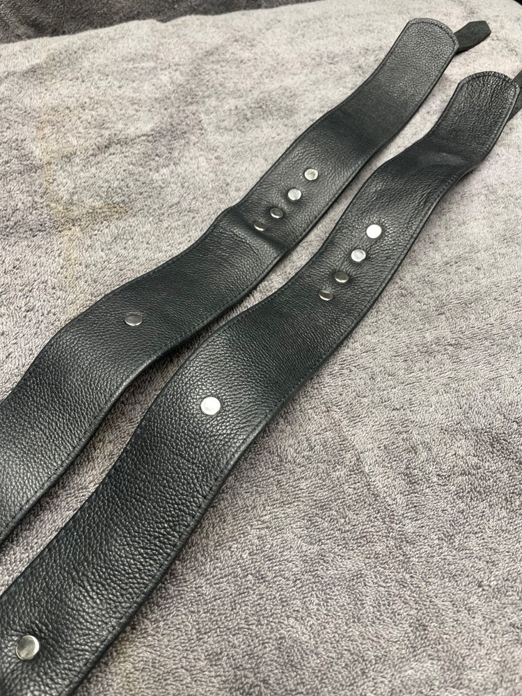 STRICT LEATHER THIGH CUFFS Heavy Mr S Fetters