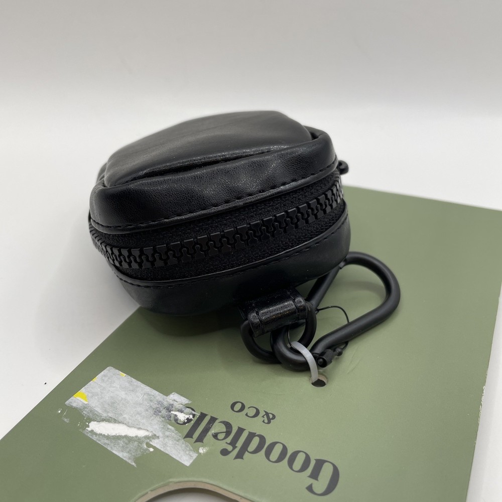 Goodfellow & Co Black Zip Coin Pouch