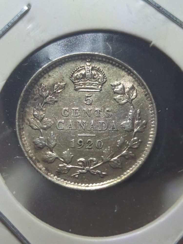 Canada 1920 Silver 5 Cents, Uncirculated+ (Q1130)