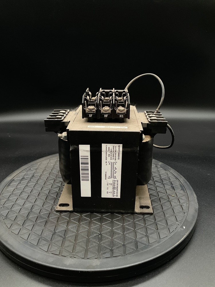 SQUARE D 9070TF1000D1D Control Transformer USED