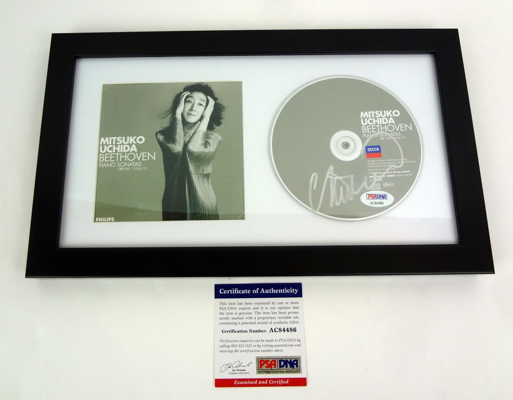 Mitsuko Uchida Pianist Beethoven Signed Autograph CD Framed PSA/DNA COA