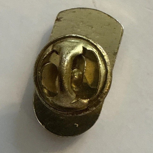 Unique Schlitz Beer Can Lapel Pin Free Shipping