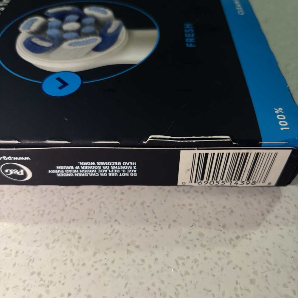 Oral-B iO Deep Clean Replacement Toothbrush Head, 9-count (Open Box)
