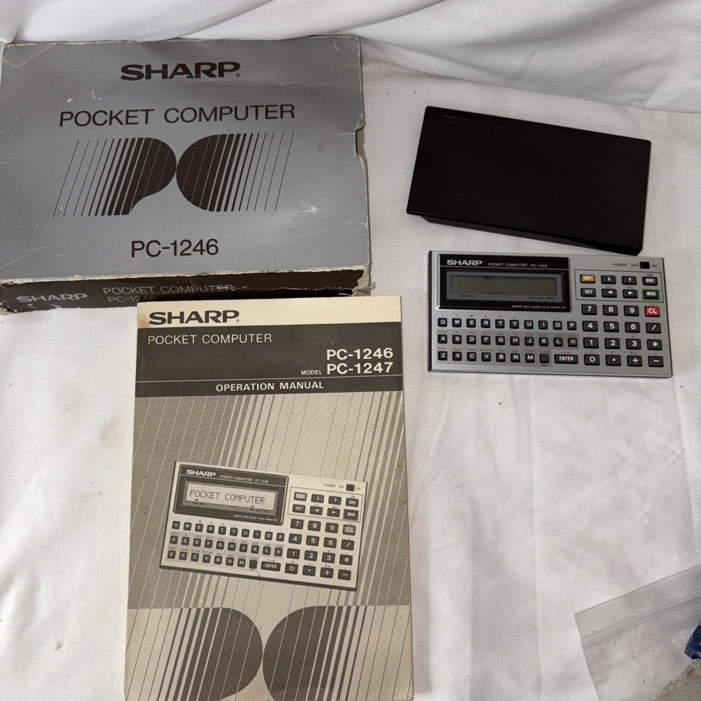 Sharp Pocket Computer PC-1246 w/ Programming Manual & Box Not Working Parts