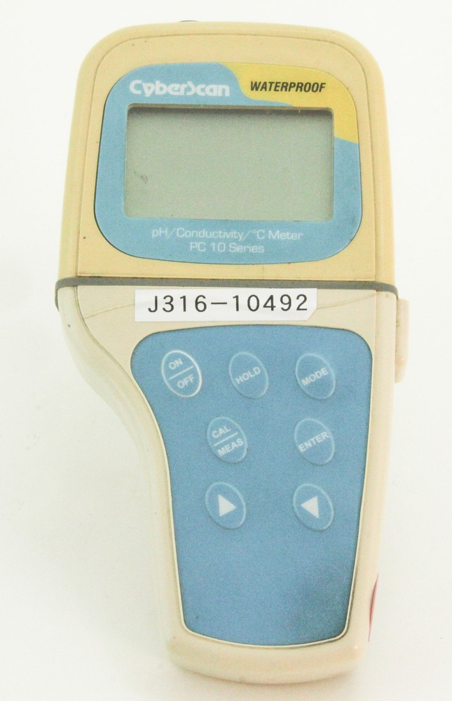 10492 EUTECH INSTRUMENTS CYBERSCAN WATERPROOF PH/CONDUCTIVITY/C METER PC 10