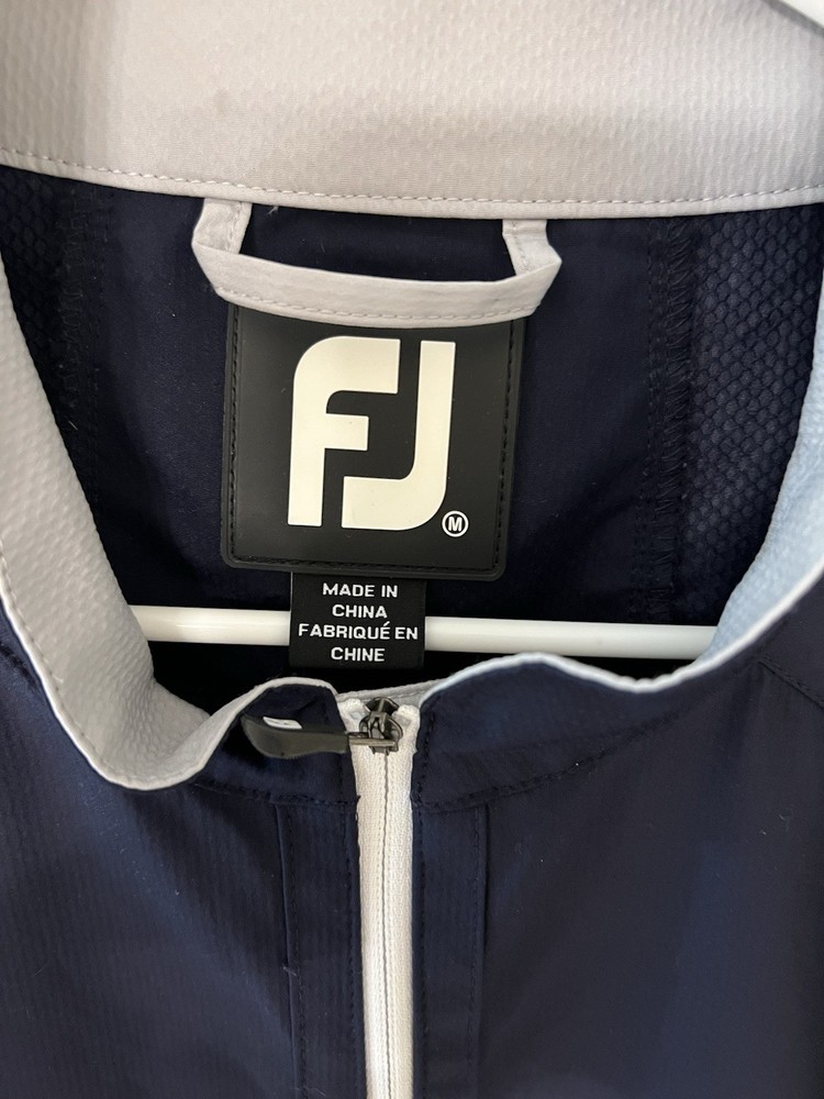 Footjoy Men's Half Zip Golf Pullover Shirt Jacket Windbreaker Medium.