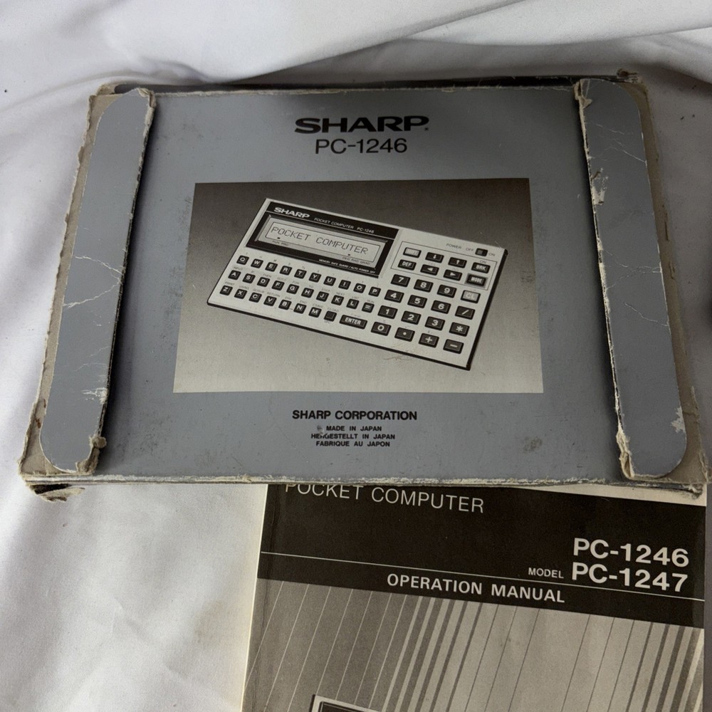 Sharp Pocket Computer PC-1246 w/ Programming Manual & Box Not Working Parts