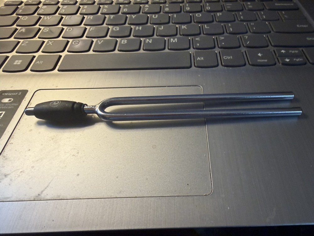 C523 Tuning Fork C 523 HZ Silver Color