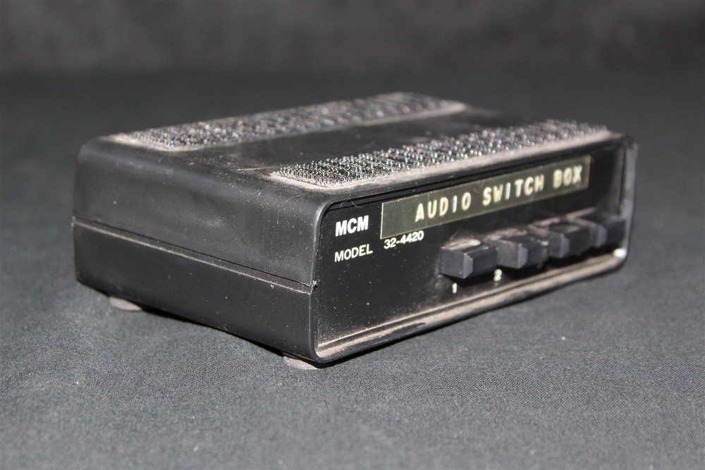 MCM 32-4420 AUDIO SELECTOR SWITCH BOX