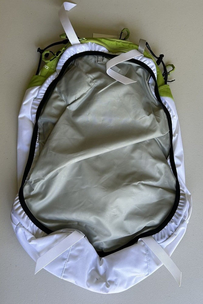 NWT ABS Snowmobile 22 Zip-off Bag For Base Unit Backpack White And Green