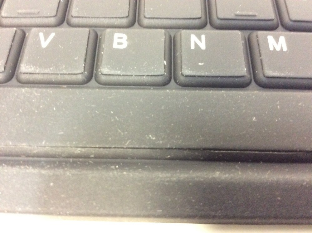 SumacLife Wireless Bluetooth Keyboard set-USED; specially designed for iPAD