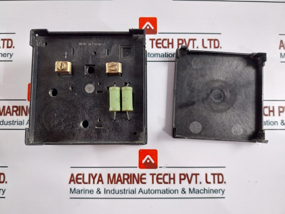 Deif 0-600V Analog Voltage Meter