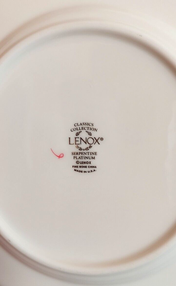 One Lenox Serpentine Platinum Bone China 5 Piece Place setting (8 available)