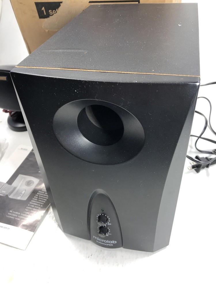 MICROLAB M-600 SPEAKER SYSTEM WITH SUBWOOFER 36 WATT Computer Phone AUX