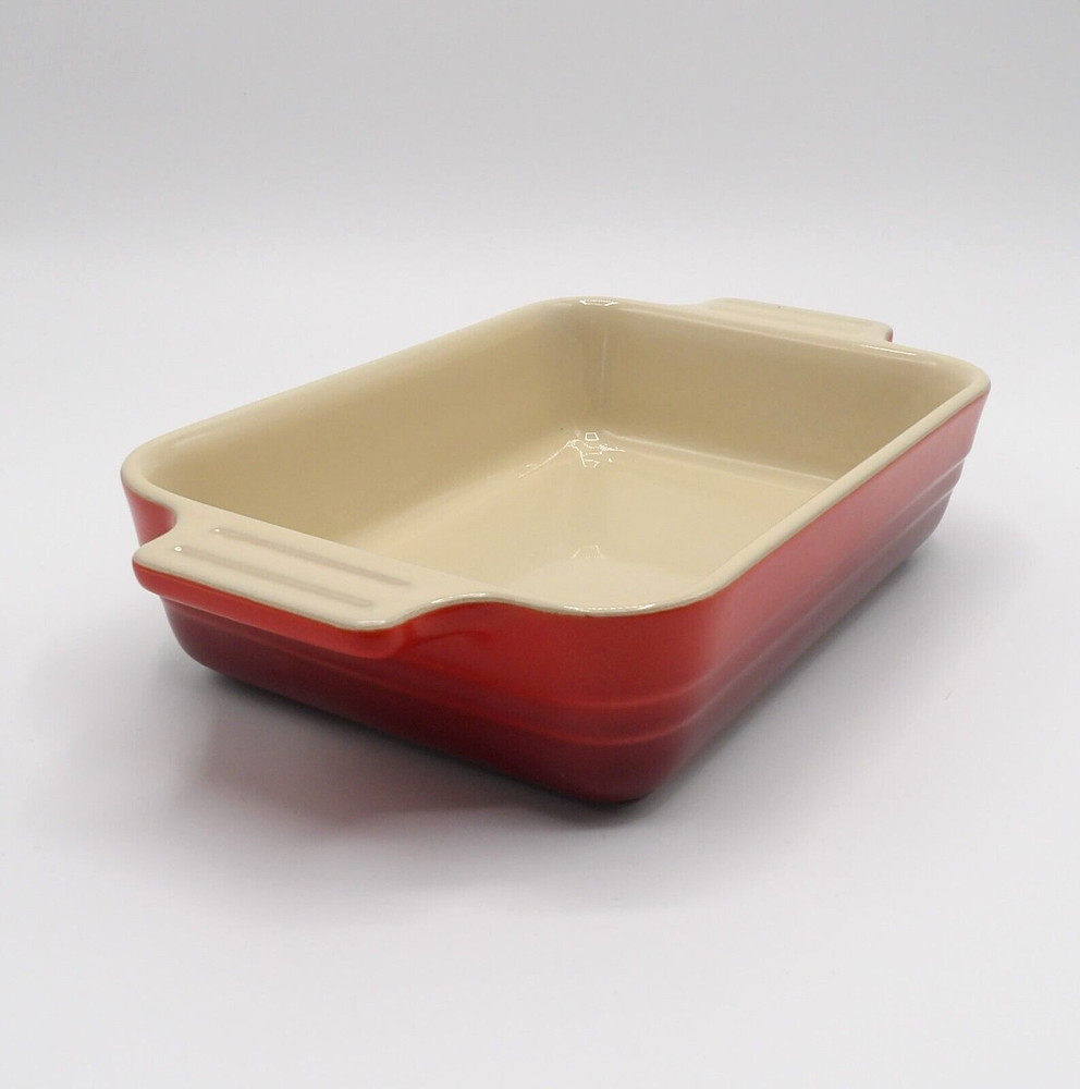 CERISE (CHERRY) BY LE CREUSET 7” RECTANGULAR BAKER BAKING DISH NEW