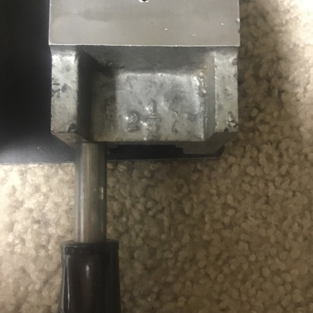 Golfworks Maltby Vise