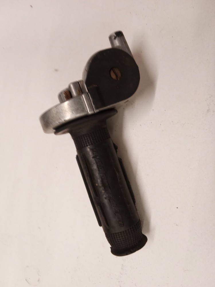 1983 Husqvarna 500XC throttle housing assembly