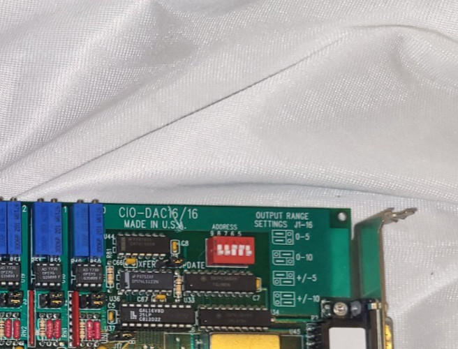 CIO-DAC16 16CH Analog Voltage Output Board