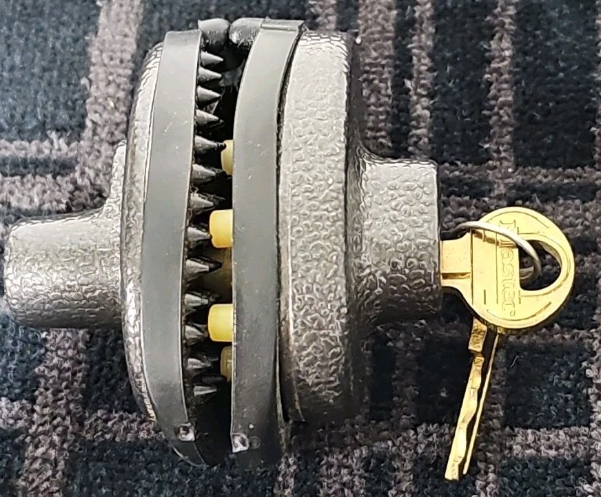 MASTER LOCK TRIGGER LOCKS SAFETY GK