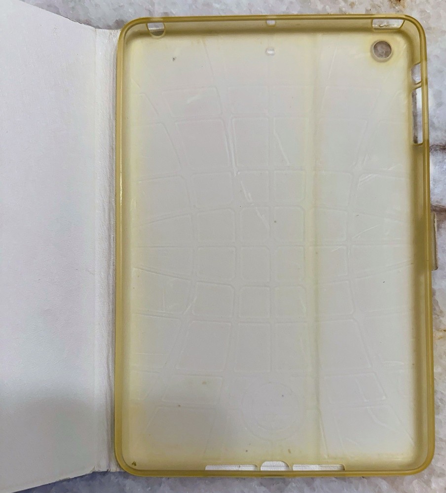 Apple iPad Mini Model MD531LL/A 1st Generation Sliver