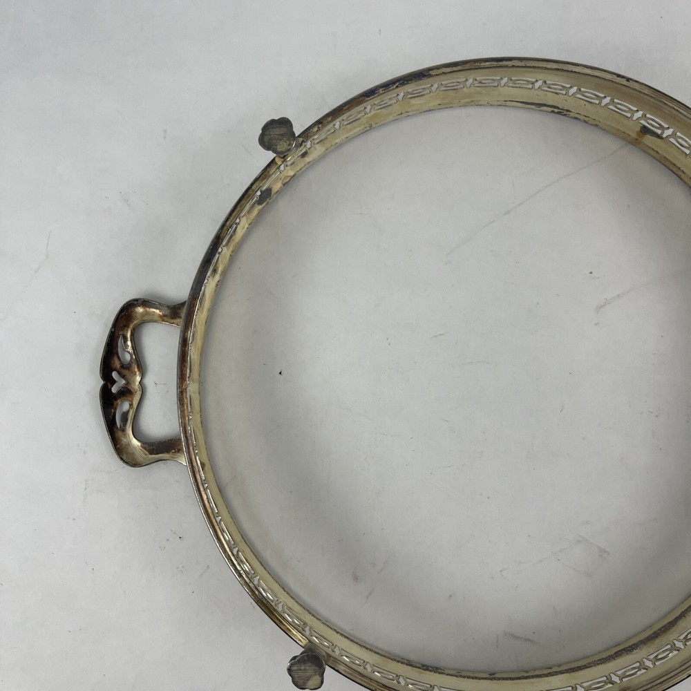 3639 Silver Plated vegetable dish holder 8 3/4”