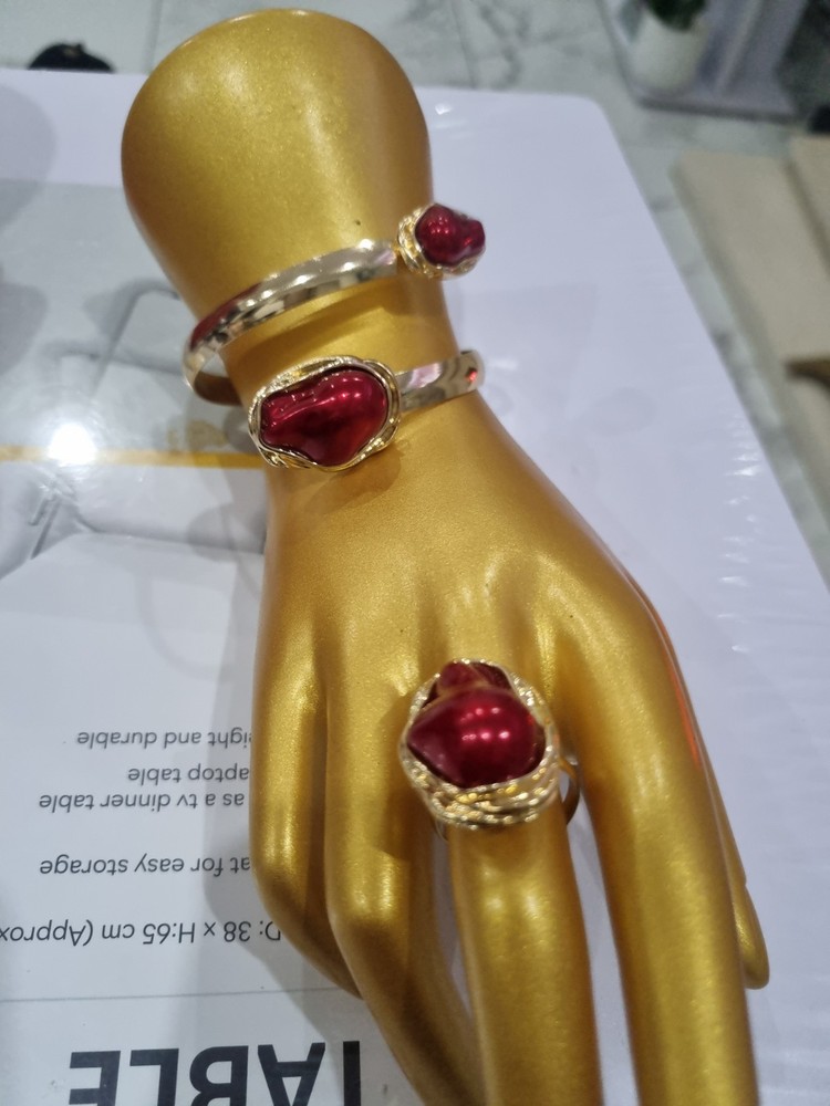 Women's Bracelet and Ring Set
