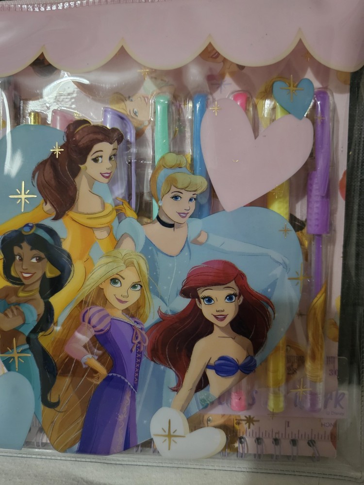 Disney Princess Stationery Set With Reusable Folder
