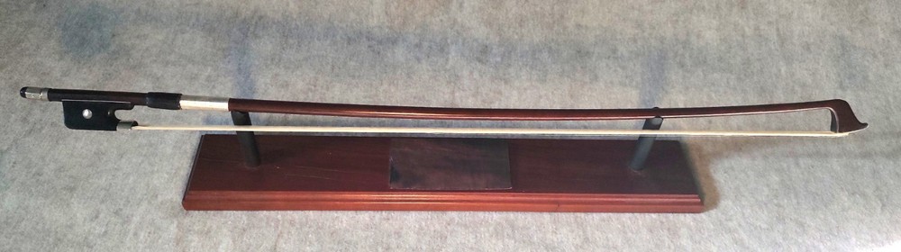 Vintage Euro 3/4 Cello Bow, Pernambuco, 74g, Strong, Responsive, Ebony & Silver